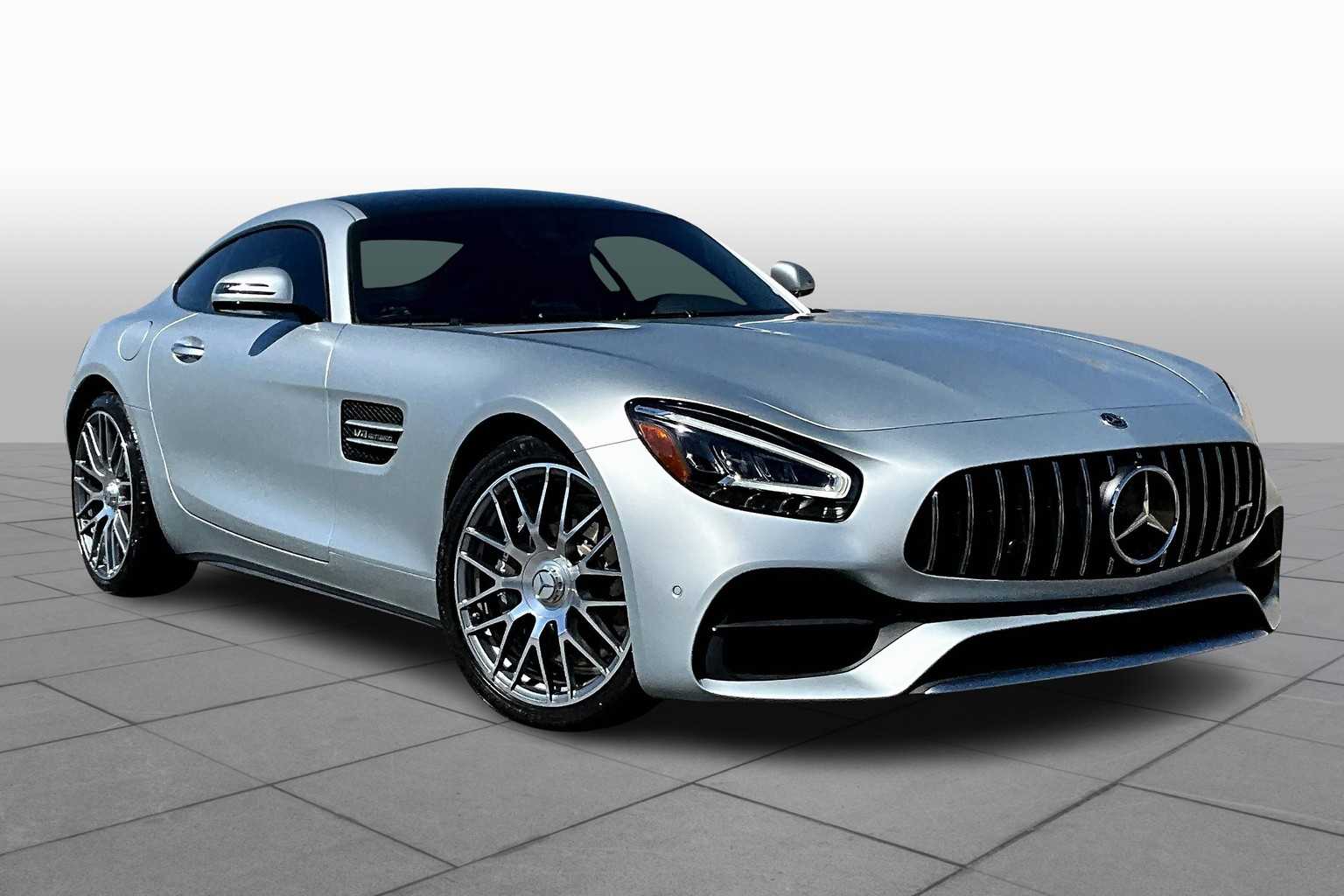2020 Mercedes Benz AMG GT photo 2