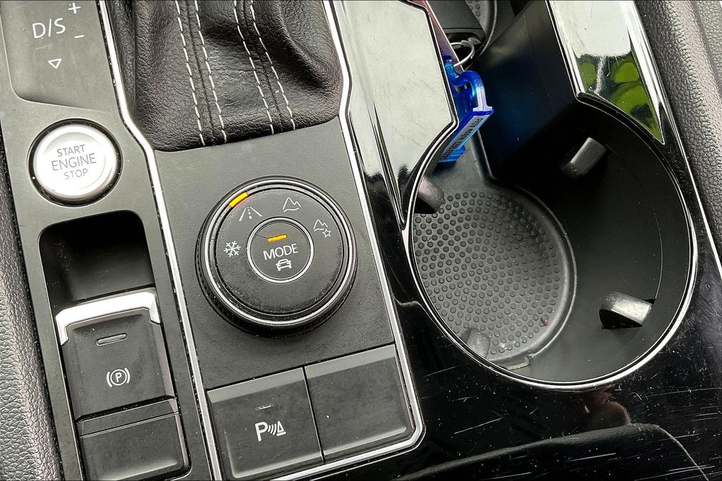 2022 Volkswagen Atlas V6 SE Technology photo 31