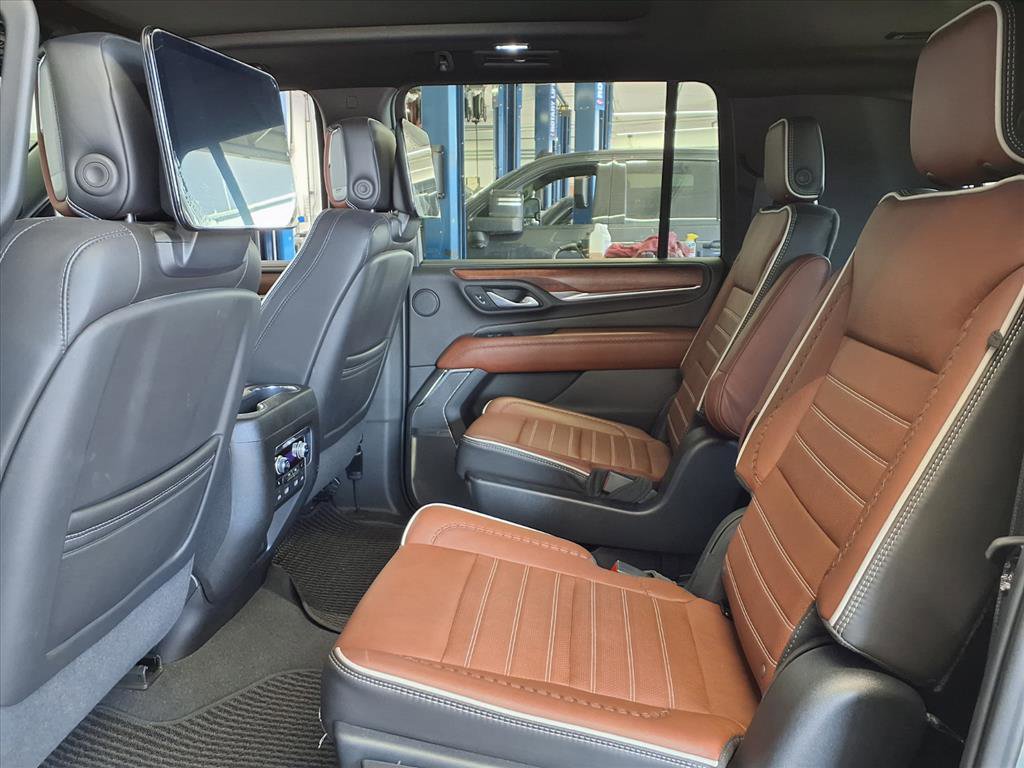 2023 Gmc Yukon XL Denali Ultimate photo 2