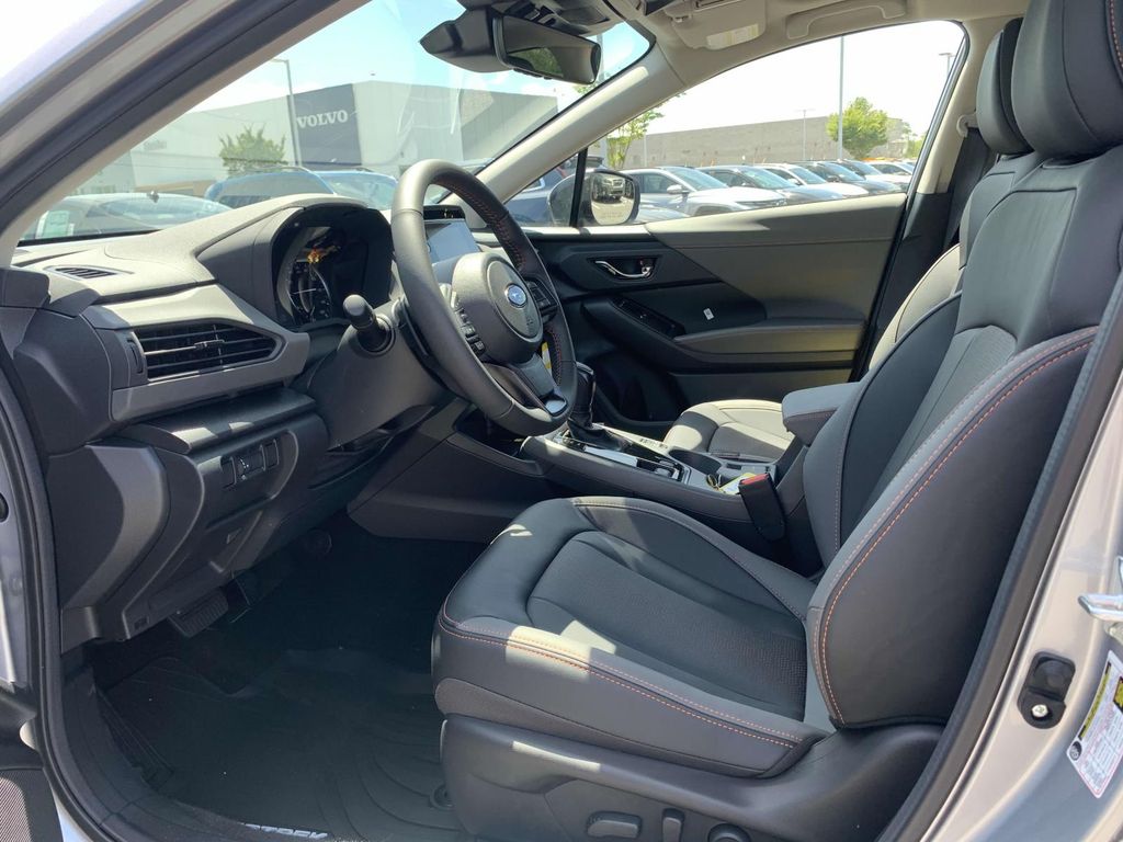 2025 Subaru Crosstrek Limited photo 4