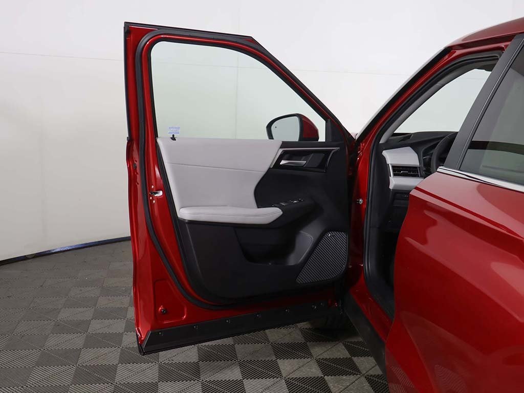2025 Mitsubishi Outlander SE Ralliart photo 19