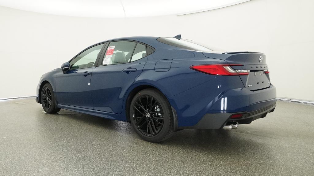 2026 Toyota Camry SE photo 14