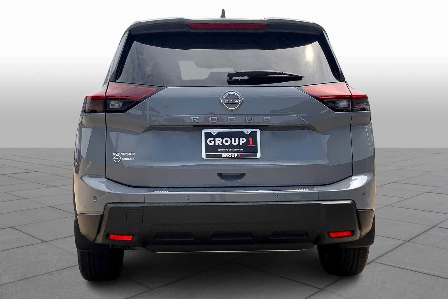 2026 Nissan Rogue SV photo 4
