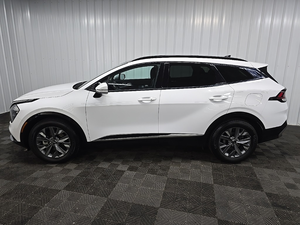 2023 Kia Sportage SX photo 4