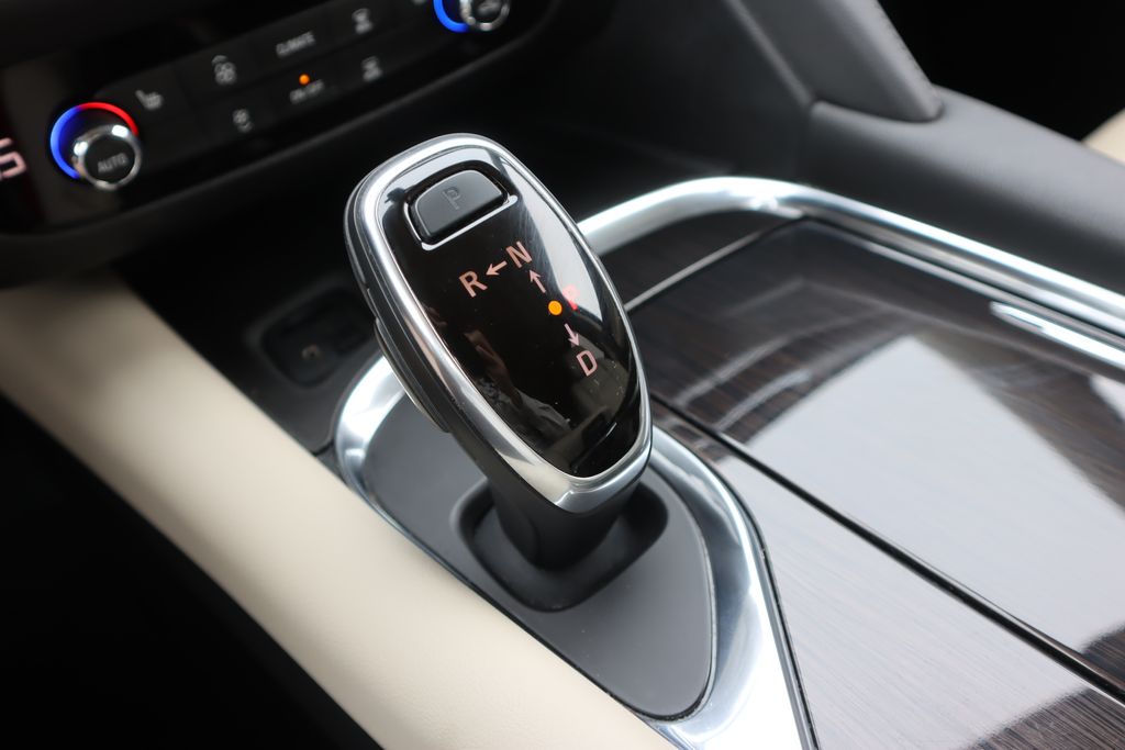 2021 Buick Enclave Essence photo 17
