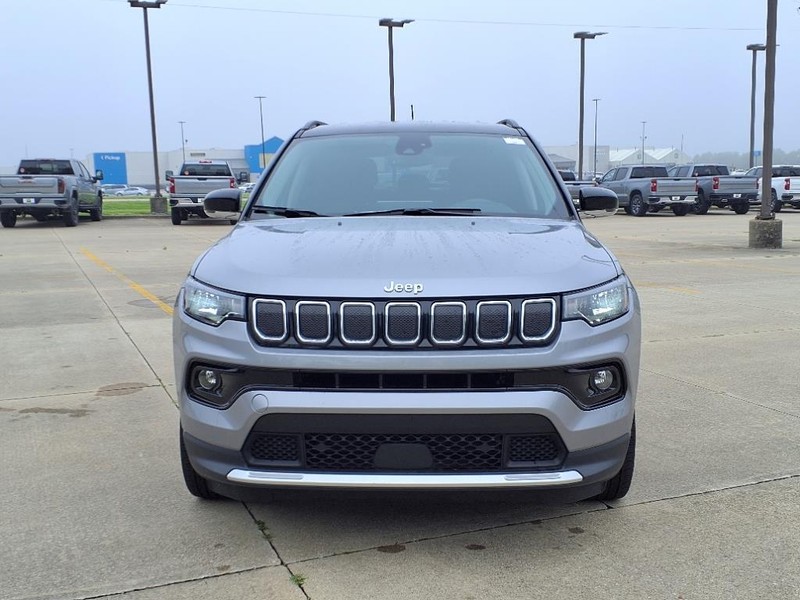 2022 Jeep Compass Limited photo 7