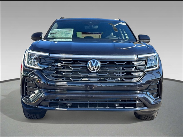 2026 Volkswagen Atlas Cross Sport SEL R-Line photo 2