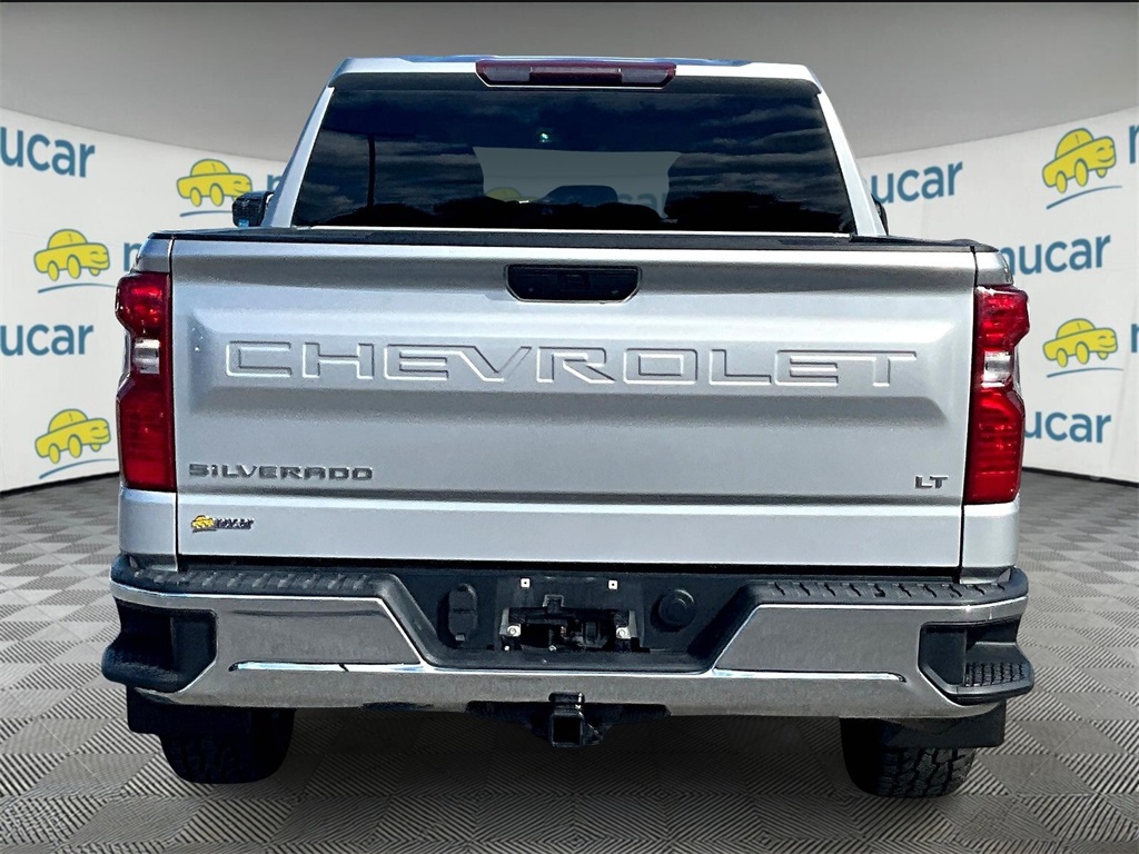 2022 Chevrolet Silverado 1500 LT photo 5