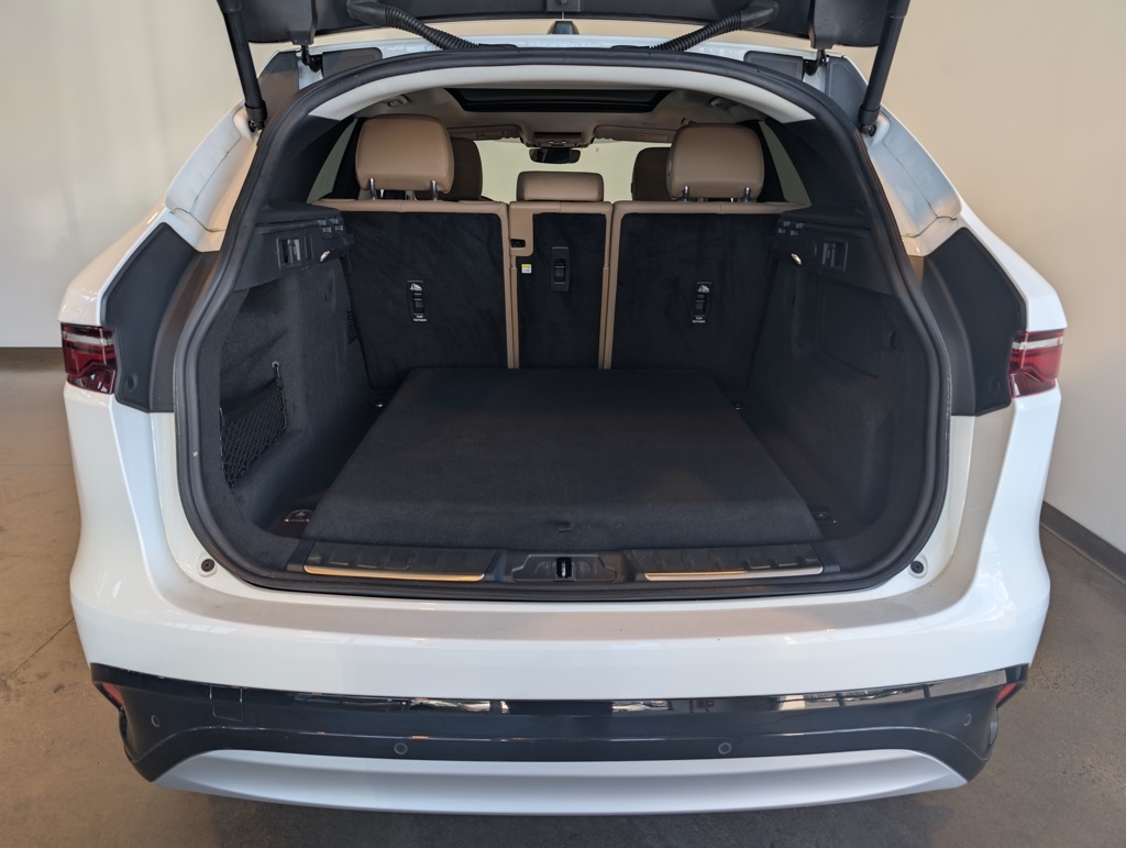 2023 Jaguar F-PACE P250 S photo 5