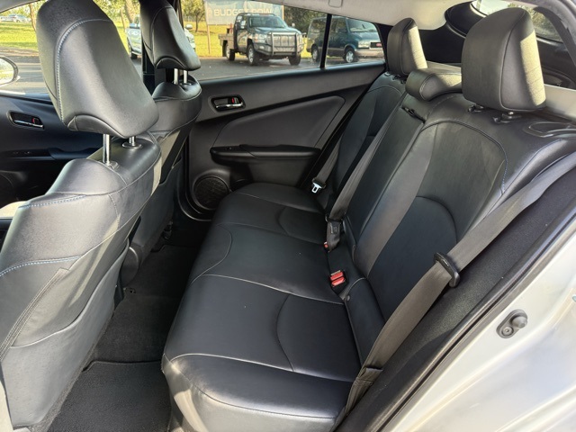 2018 Toyota Prius Two photo 12