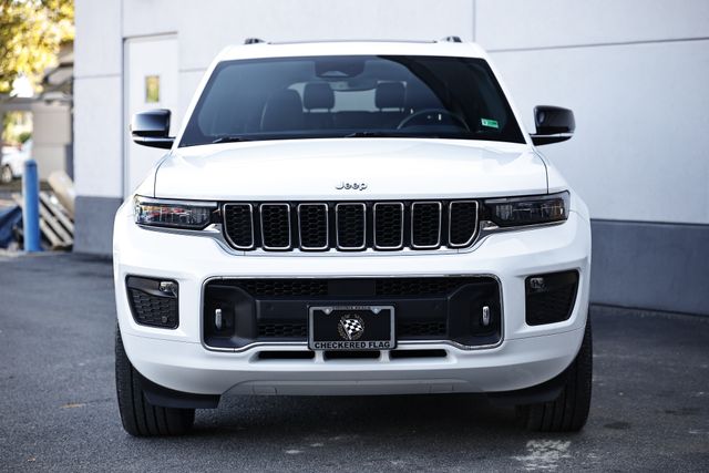 2022 Jeep Grand Cherokee Overland photo 14