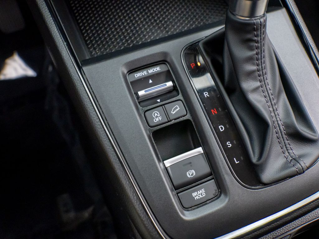 2023 Honda CR-V LX photo 16