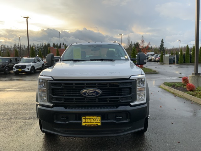 2024 Ford F-450 photo 2