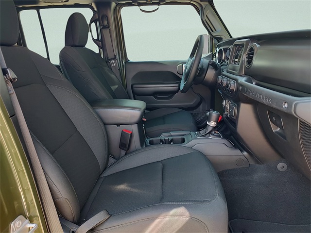 2021 Jeep Wrangler Unlimited Willys photo 29