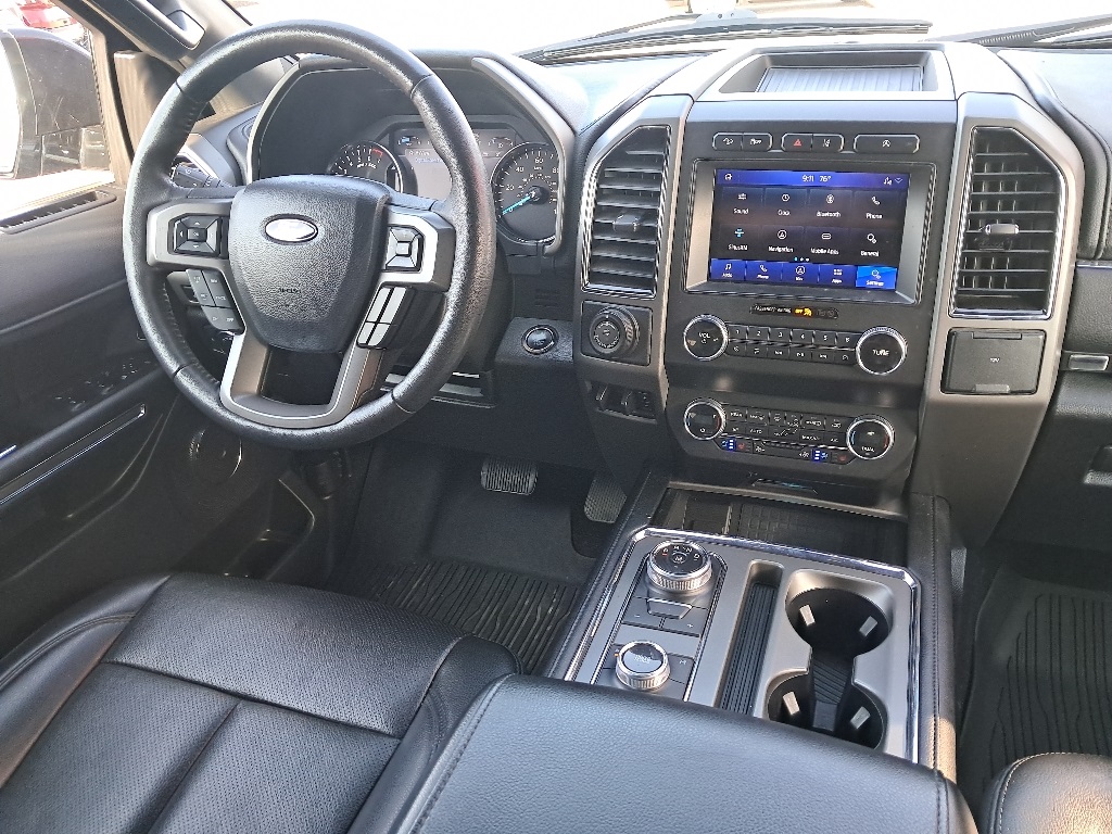 2020 Ford Expedition XLT photo 22