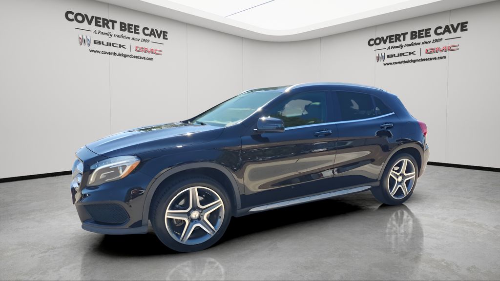 2016 Mercedes Benz GLA 250 4MATIC photo 3
