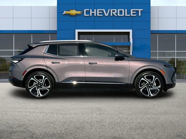 2026 Chevrolet Equinox EV 1LT photo 2