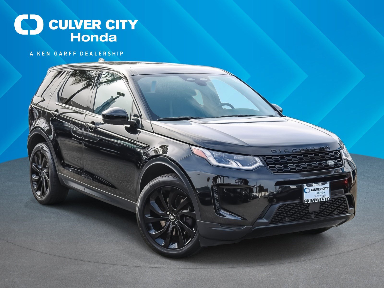 2022 Land Rover Discovery Sport SE's photo