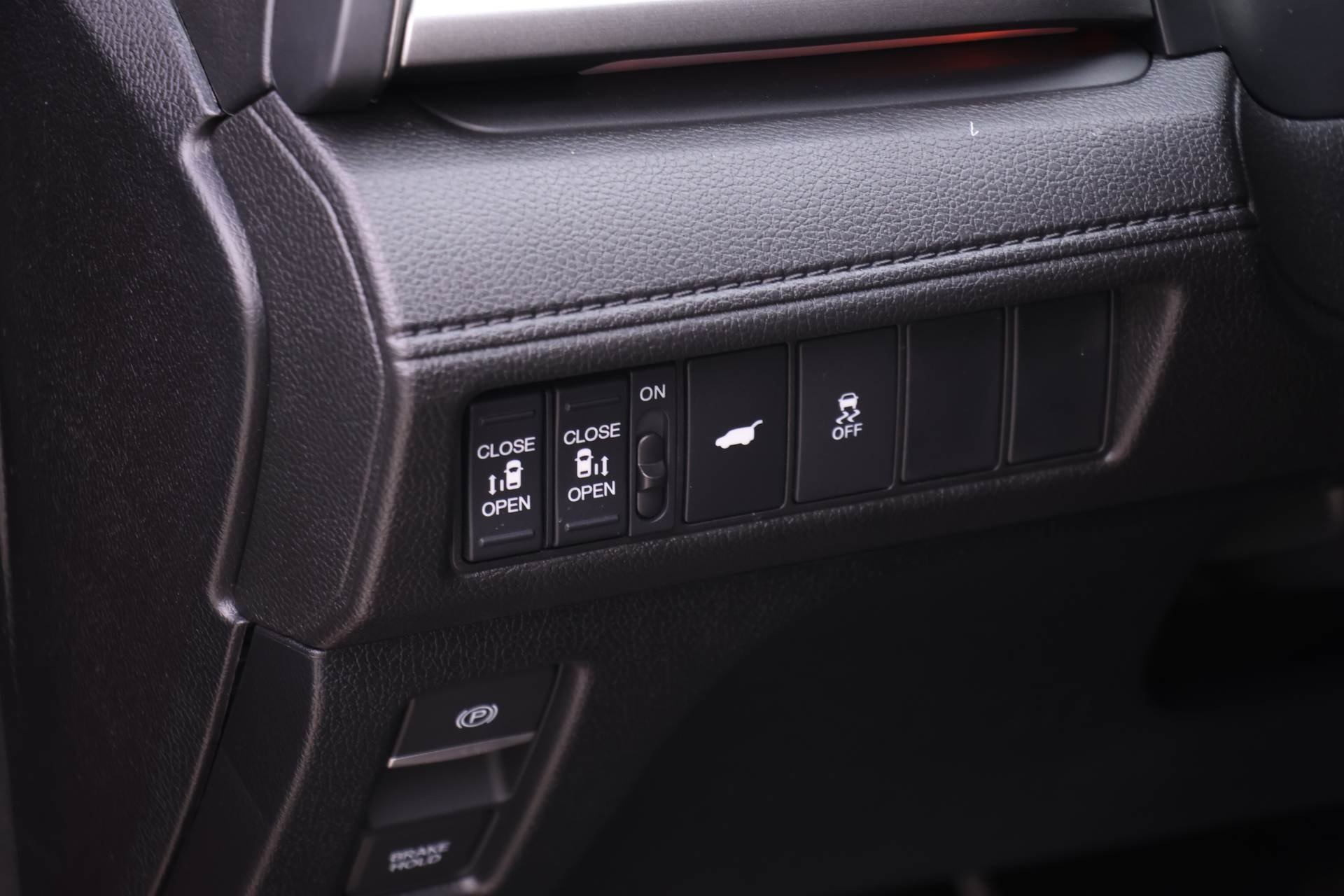 2026 Honda Odyssey photo 13
