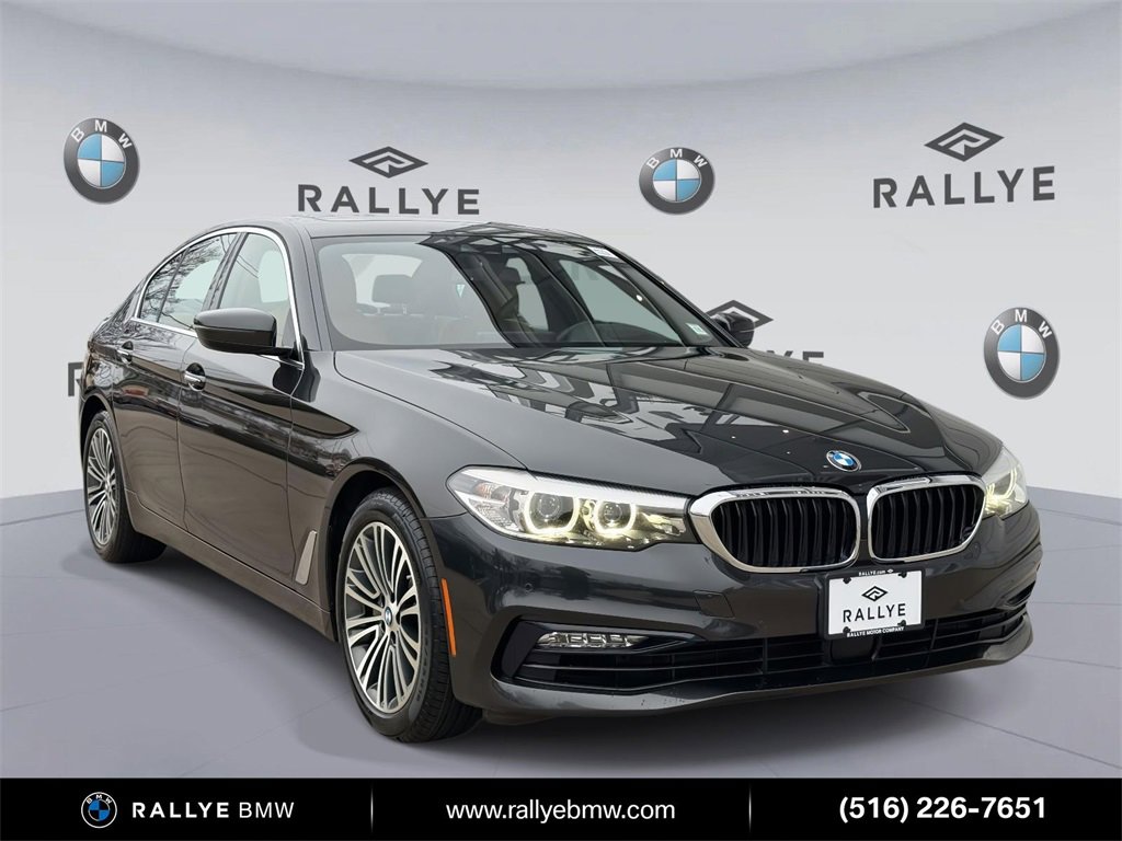 2018 BMW 5 Series 540i
