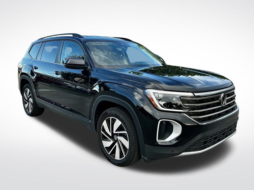 2024 Volkswagen Atlas SE Technology photo 2
