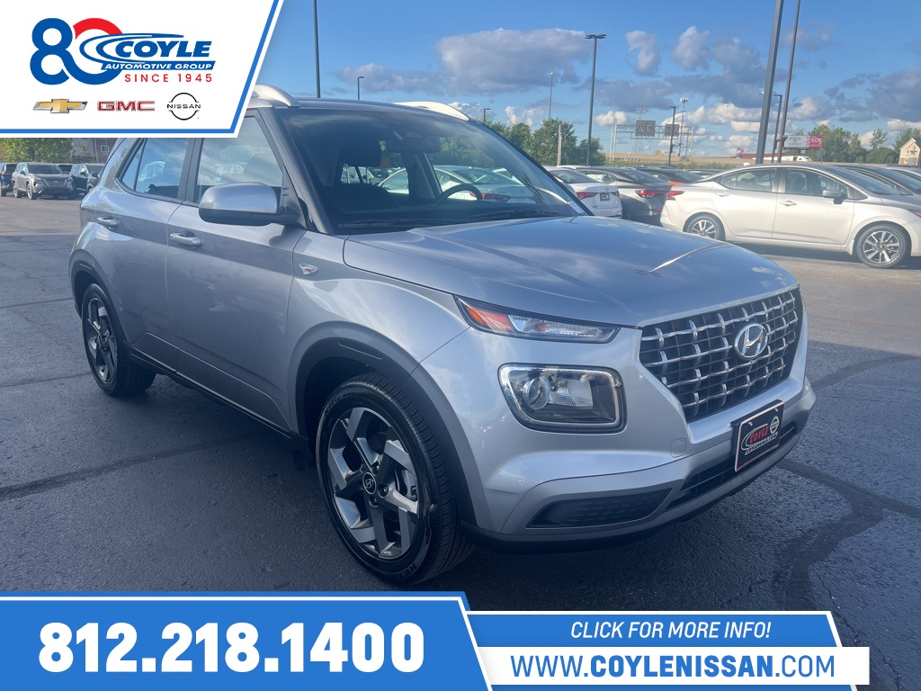 2023 Hyundai Venue SEL's photo