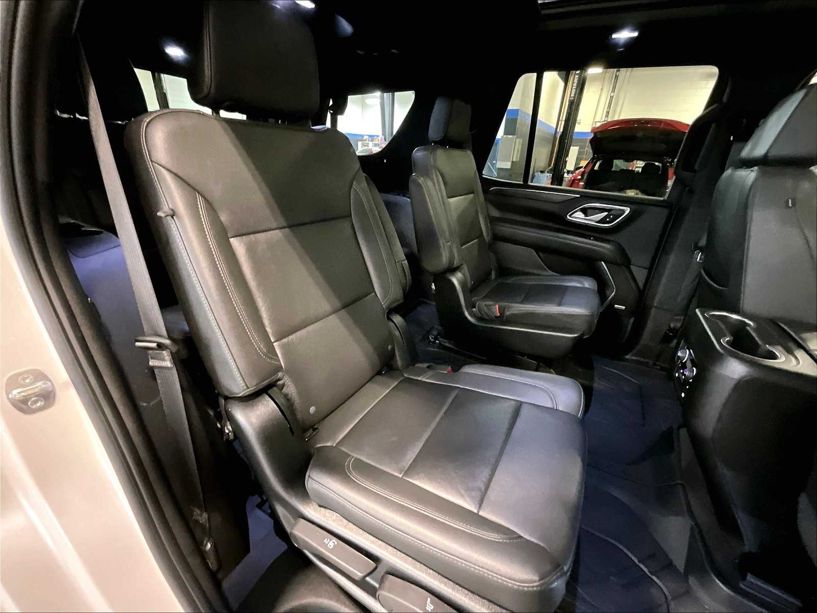 2022 Chevrolet Tahoe LT photo 16