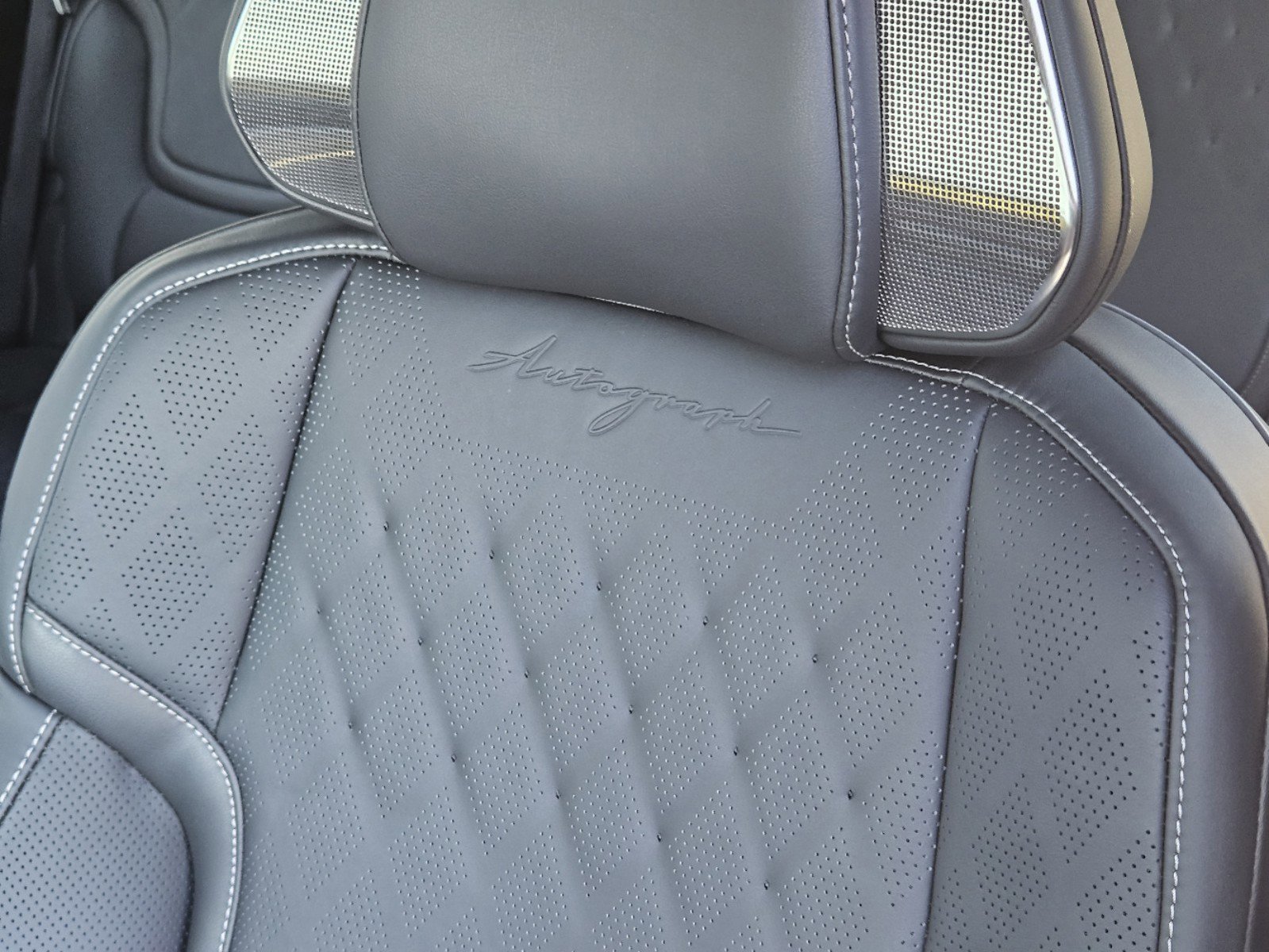 New 2025 INFINITI QX80 AUTOGRAPH 4WD SUV in Dallas 5326760 Sewell