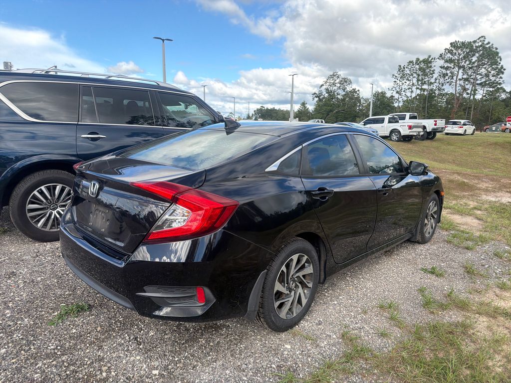 2017 Honda Civic EX photo 3