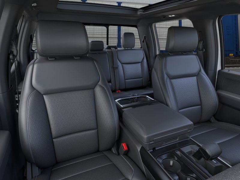 2025 Ford F-150 Lariat photo 8