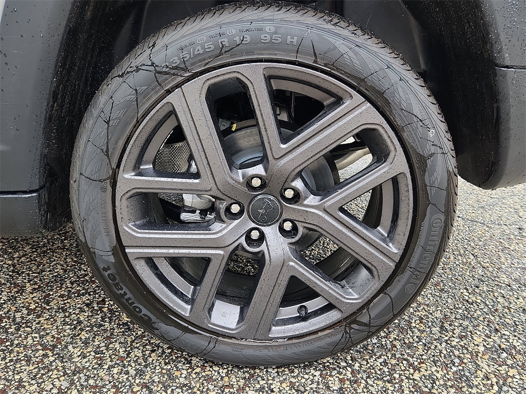 2025 Jeep Compass Limited photo 3