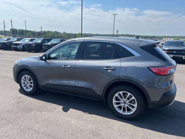Used 2021 Ford Escape SE with VIN 1FMCU0G69MUB07991 for sale in Wynne, AR