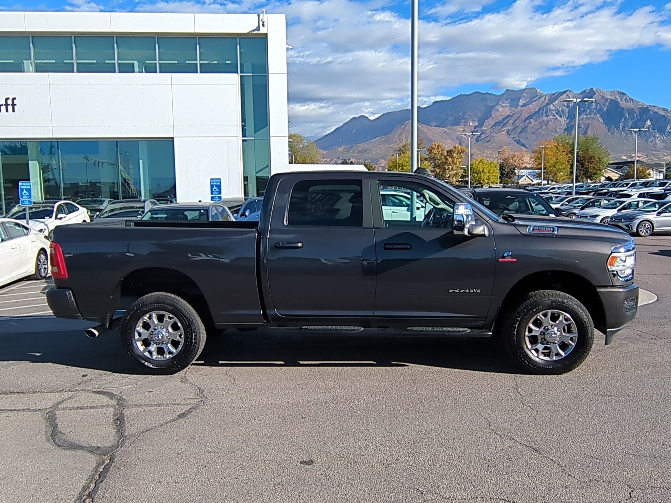 2024 Ram 2500 Laramie photo 2