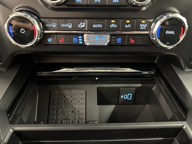 2026 Ford F-350 Lariat photo 26