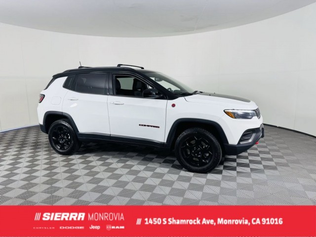 2023 Jeep Compass Trailhawk
