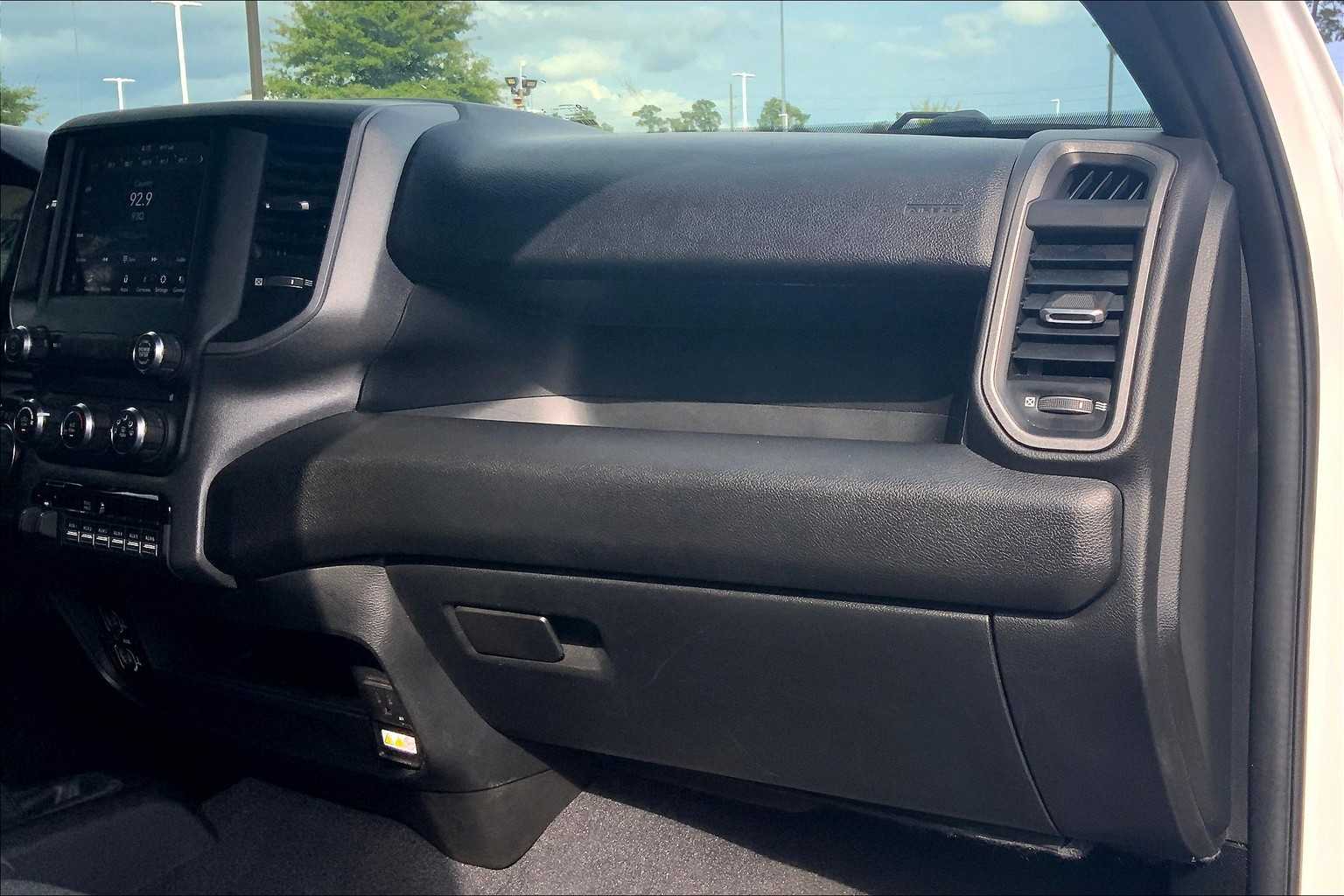 2021 Ram 2500 Tradesman photo 14