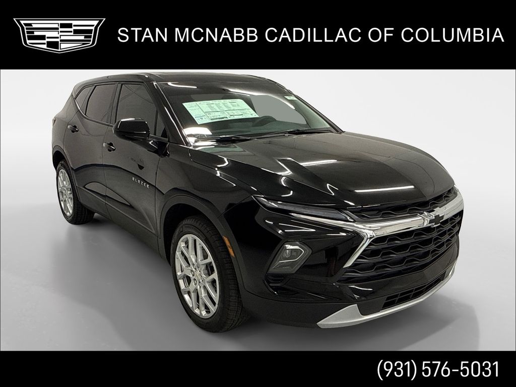 2025 Chevrolet Blazer 2LT's photo