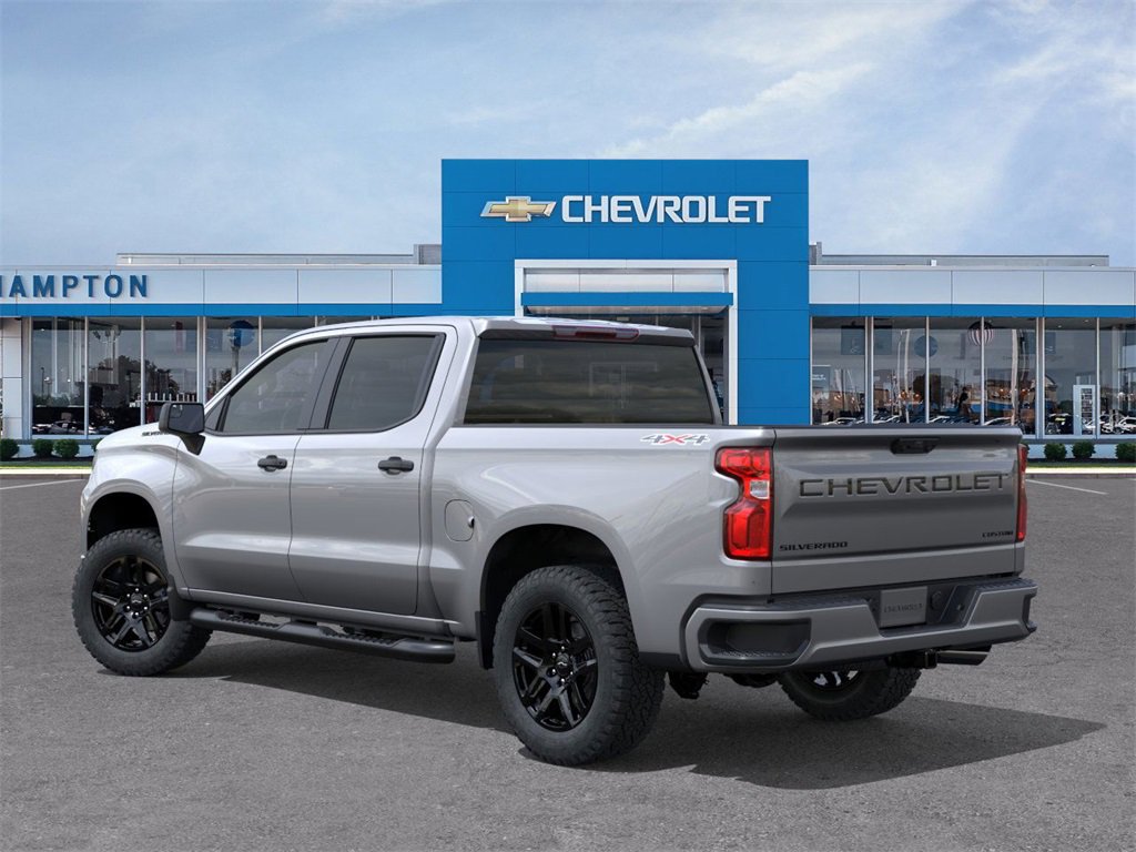 2025 Chevrolet Silverado 1500 Custom photo 2