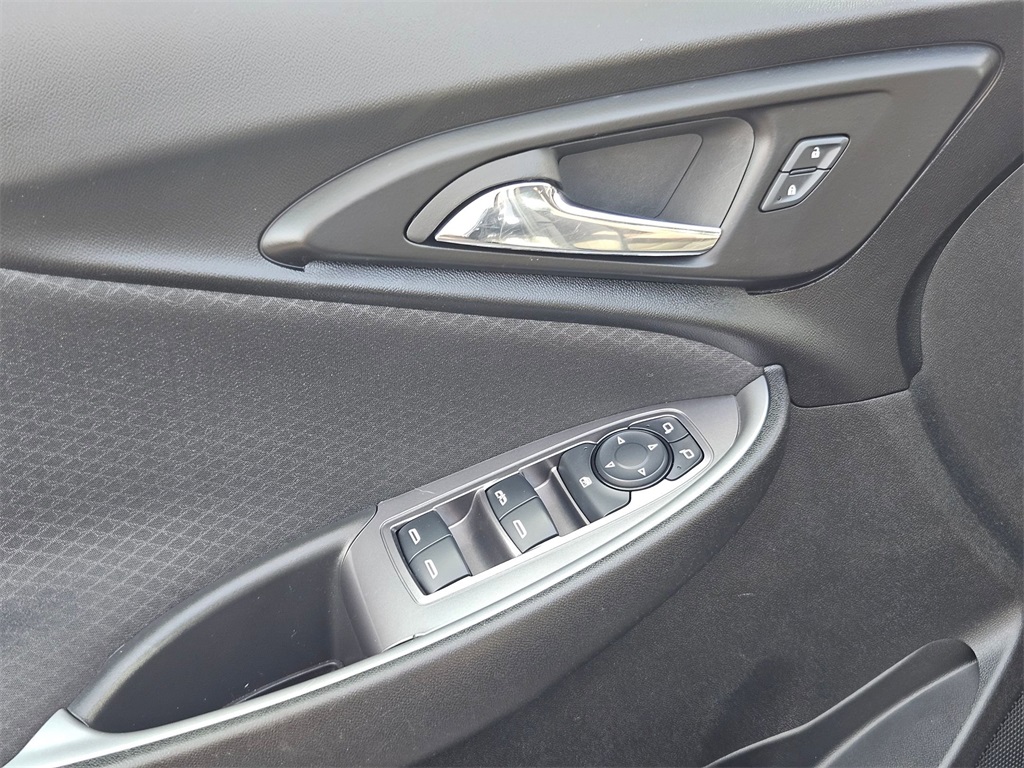 2023 Chevrolet Malibu 1LT photo 9
