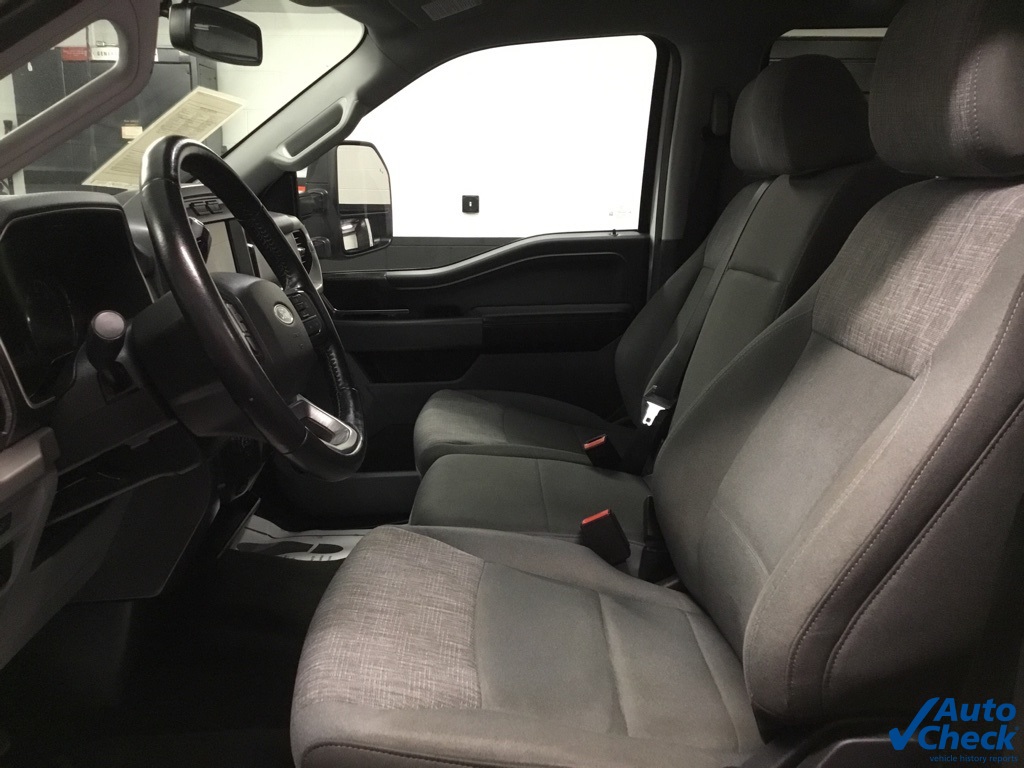2022 Ford F-150 XLT photo 22