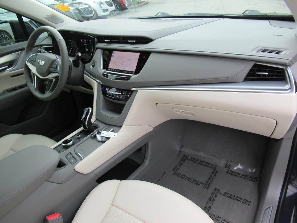 2024 Cadillac XT5 Premium Luxury photo 12