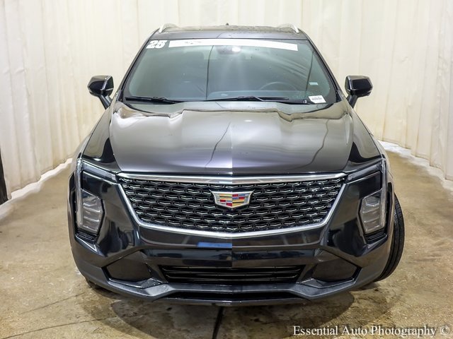 2025 Cadillac XT4 Premium Luxury photo 4