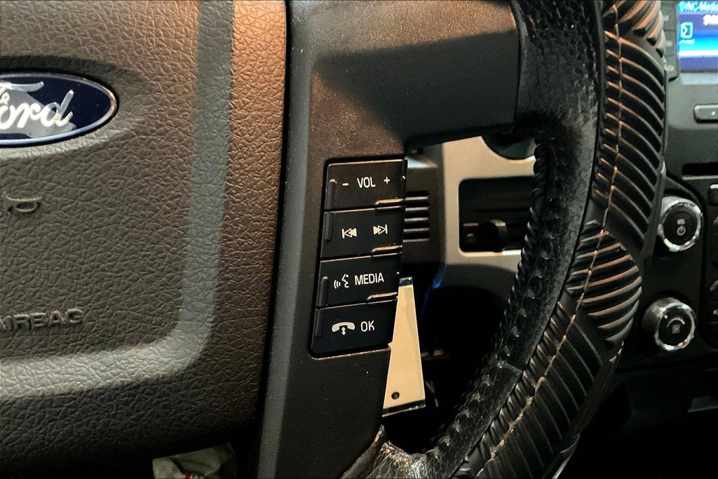 2013 Ford F-150 XLT photo 15