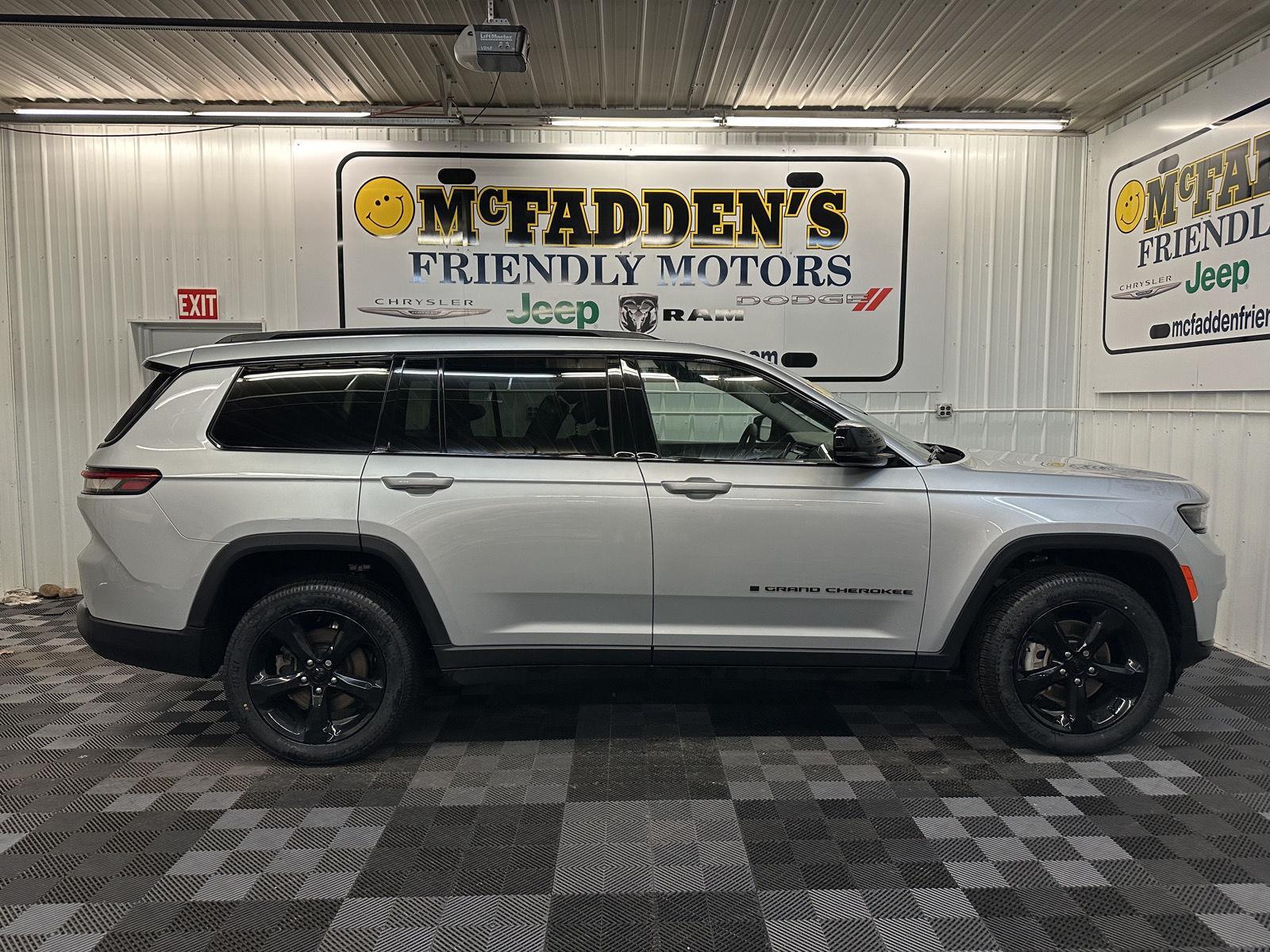 2023 Jeep Grand Cherokee L Limited's photo