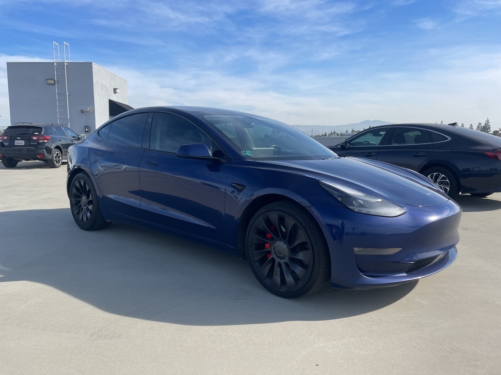 2022 Tesla Model 3 Performance's photo