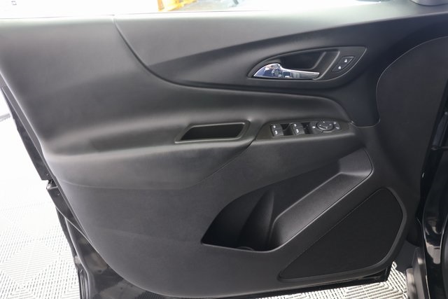 2023 Chevrolet Equinox LT photo 23