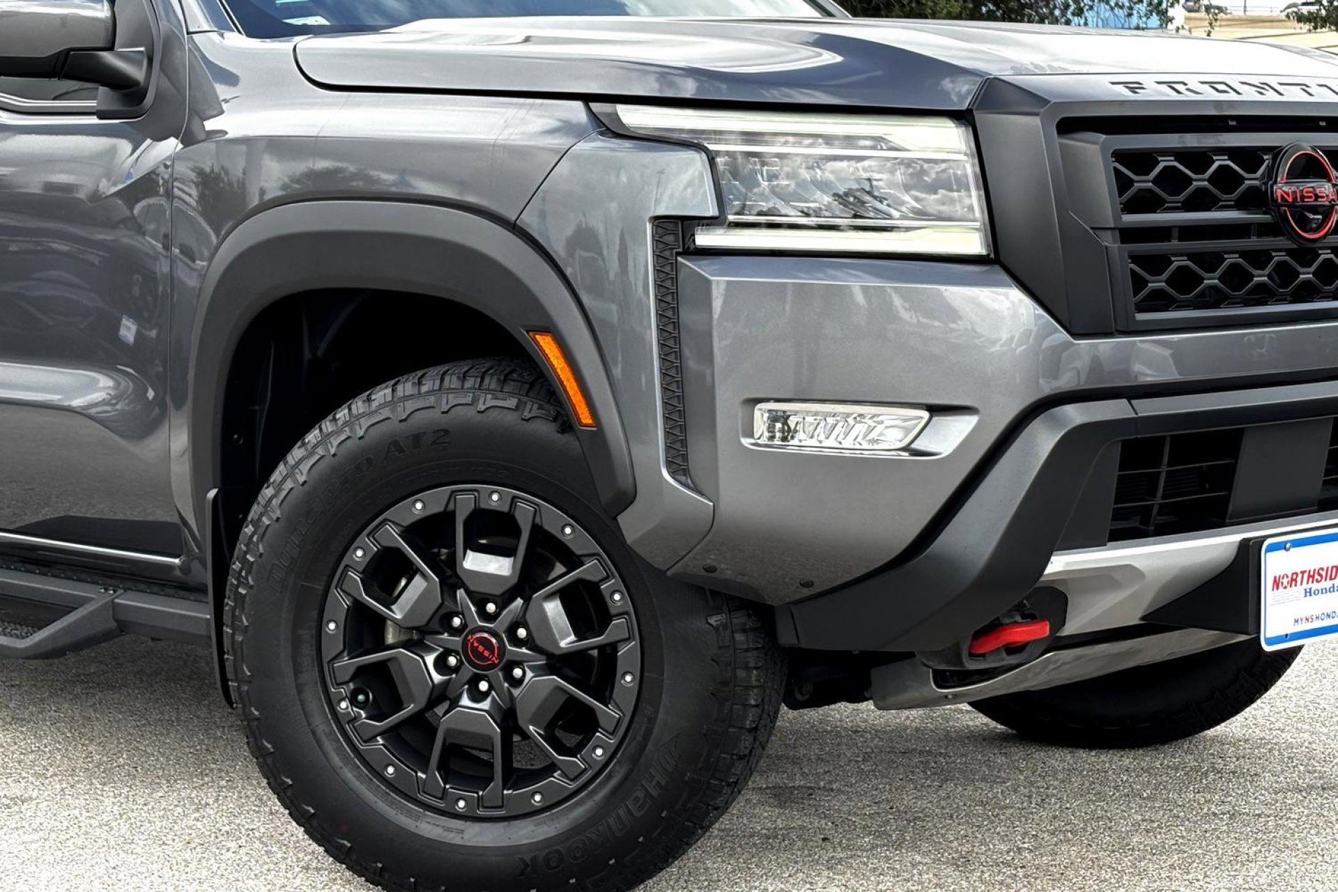 2023 Nissan Frontier PRO-4X photo 3