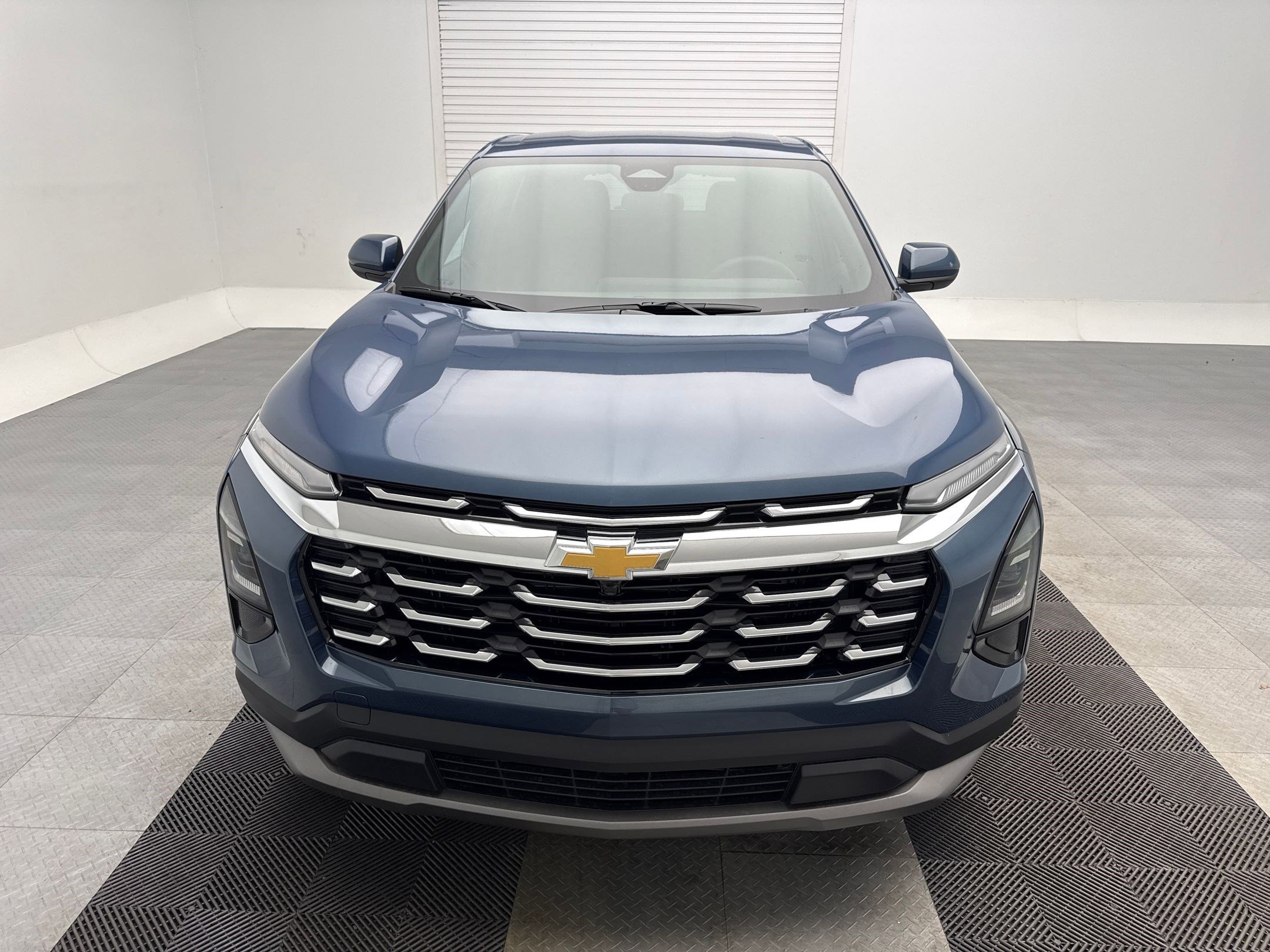 2026 Chevrolet Equinox LT photo 6