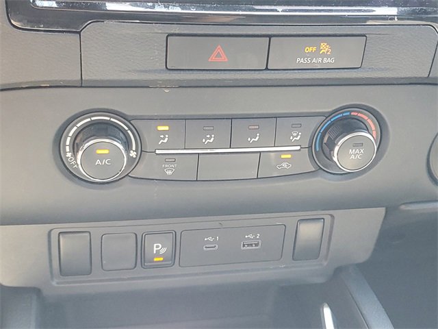2022 Nissan Frontier SV photo 18
