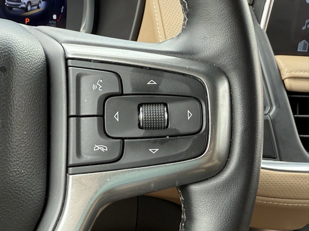 2024 Chevrolet Suburban Premier photo 25